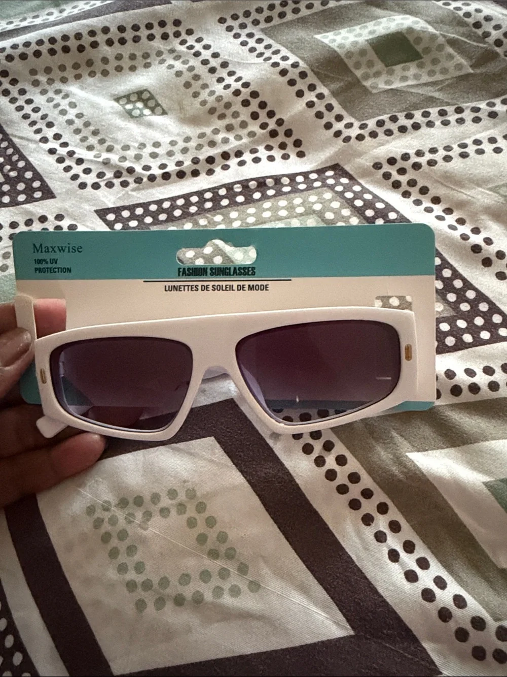 Kids White Fashion Sunglasses - UV Protection